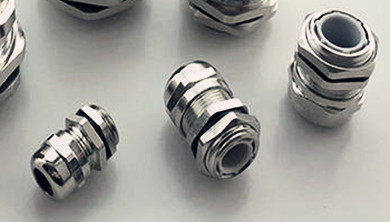 金屬電纜接頭線槽的安裝規(guī)范是怎么樣的？